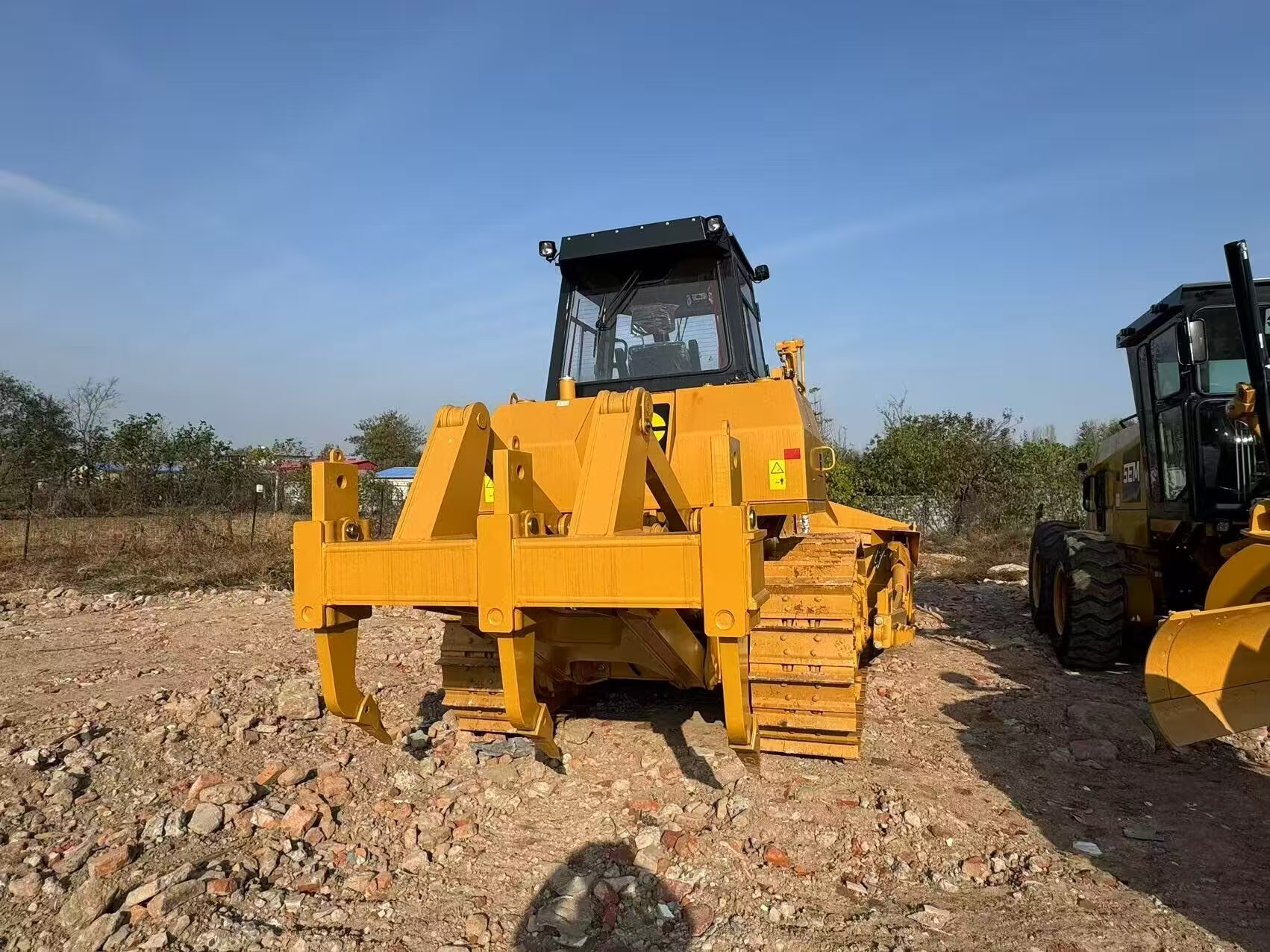 2026 0H Earthmoving Machinery SEM 822D