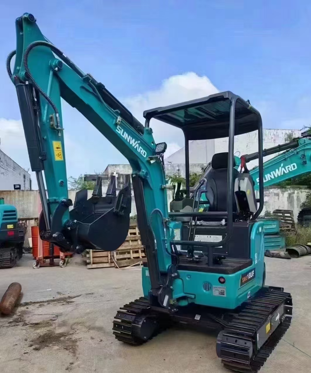 2026 0H Earthmoving Machinery SUNWARD SWE18UF