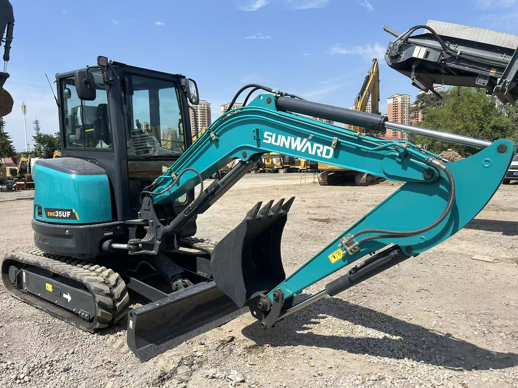 2026 0H Earthmoving Machinery SUNWARD SWE35UF