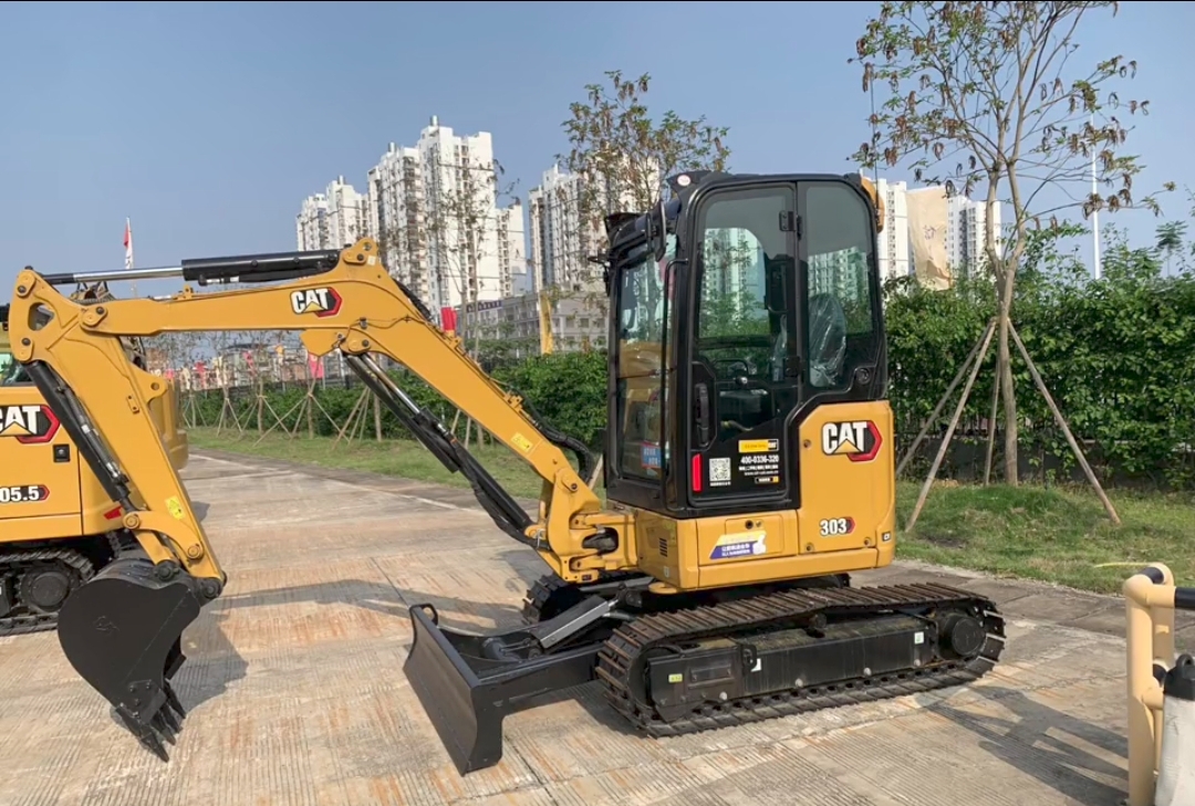 2026 0H Earthmoving Machinery Caterpillar 303CR