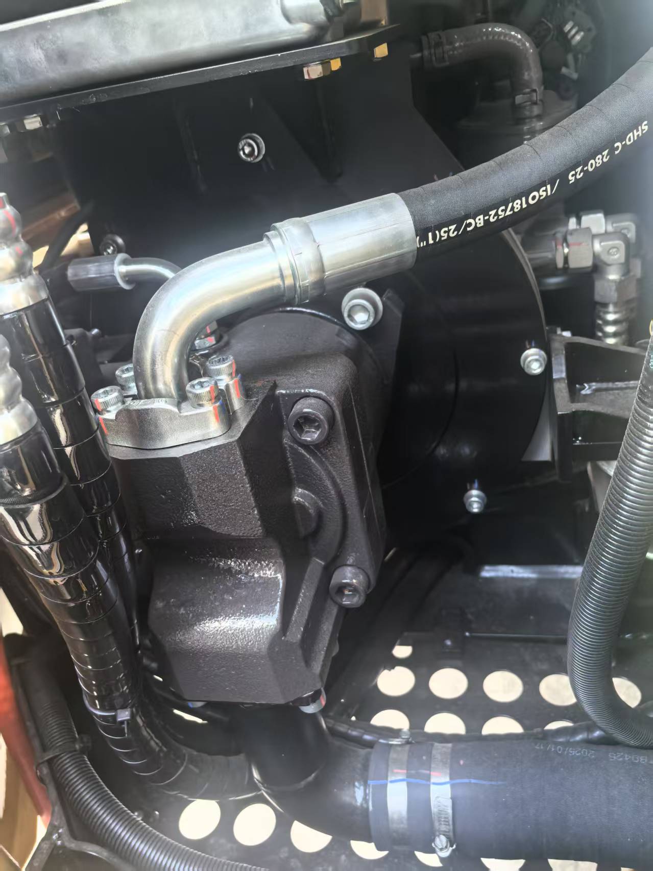 2026 0H Earthmoving Machinery SANY SY75C