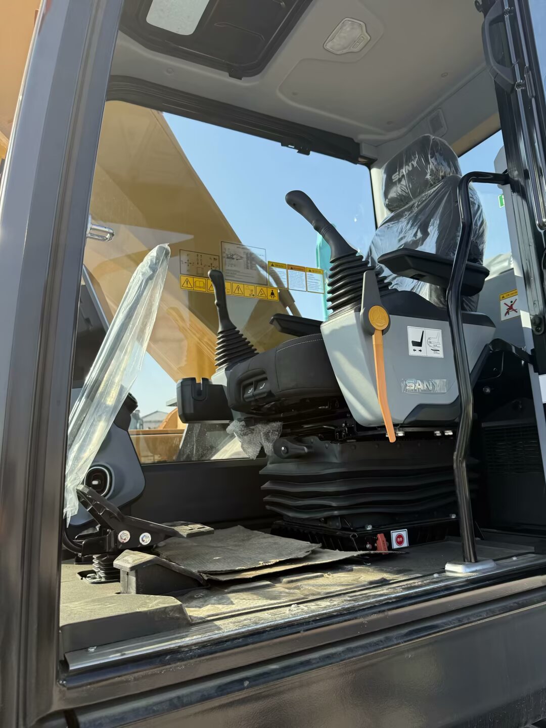 2026 0H Earthmoving Machinery SANY SY305H