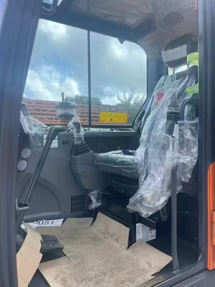 2026 0H Earthmoving Machinery Develon DX60E