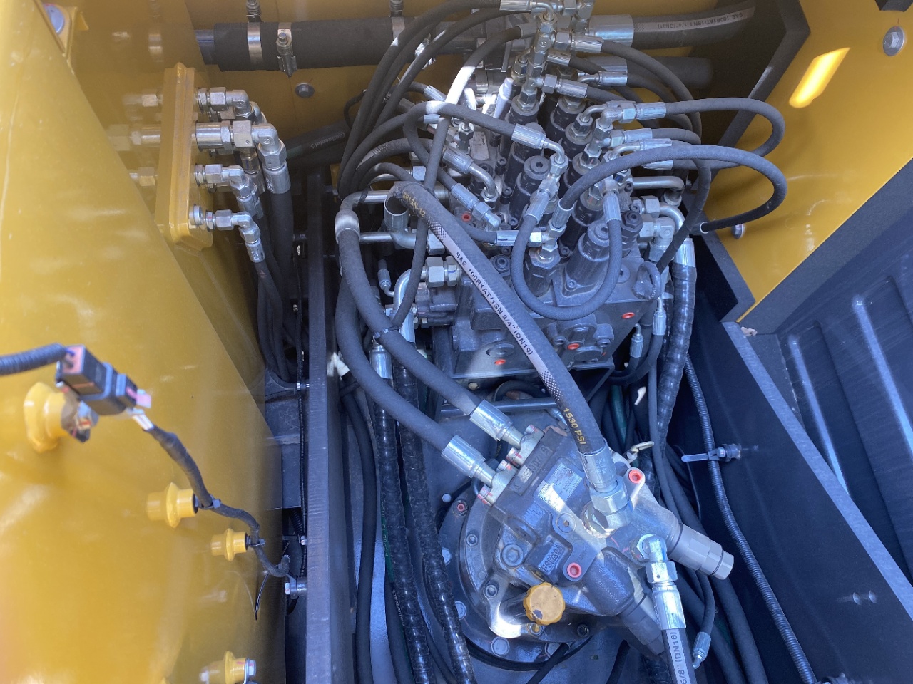 2026 0H Earthmoving Machinery XCMG XE135G