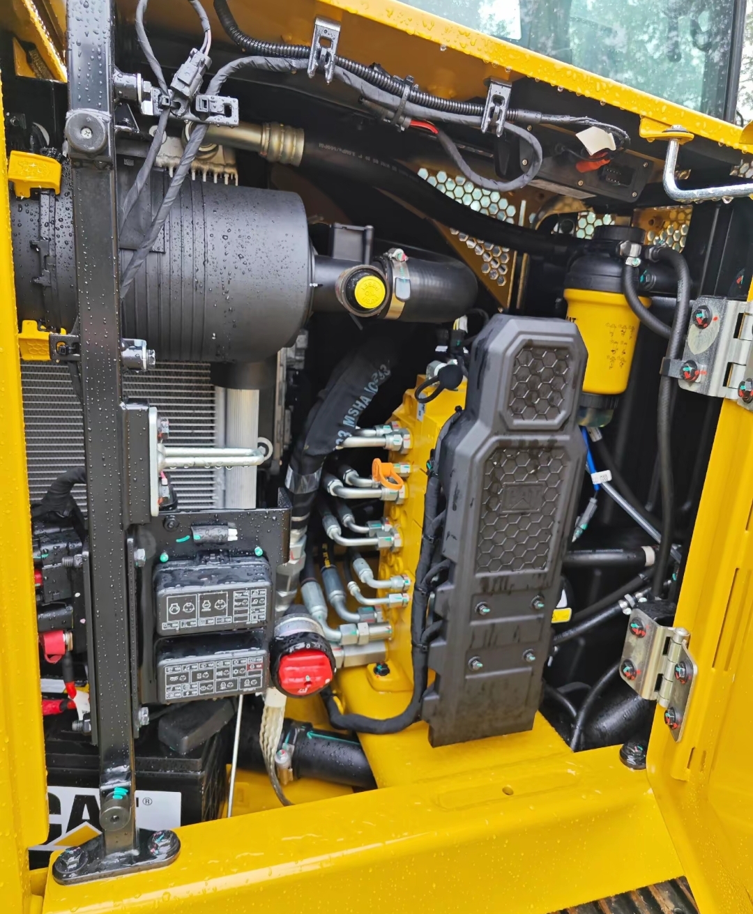 2026 0H Earthmoving Machinery Caterpillar 306.5