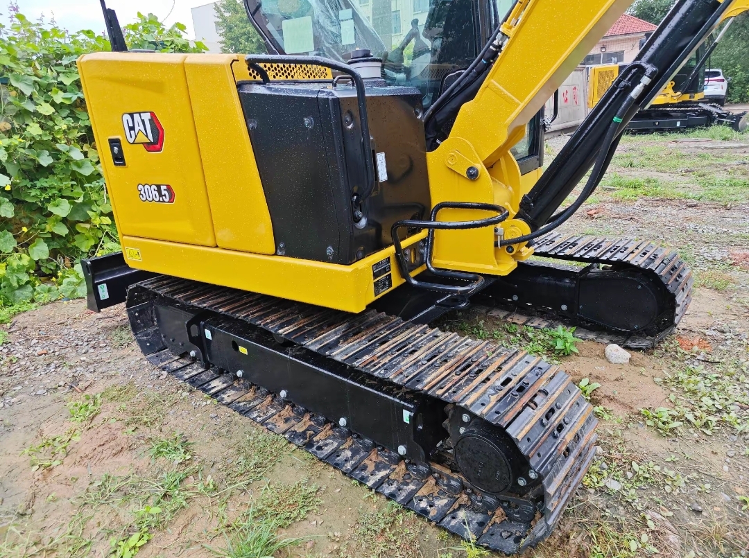 2026 0H Earthmoving Machinery Caterpillar 306.5