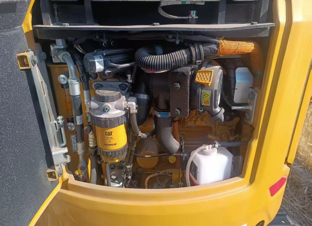 2026 0H Earthmoving Machinery Caterpillar 302CR