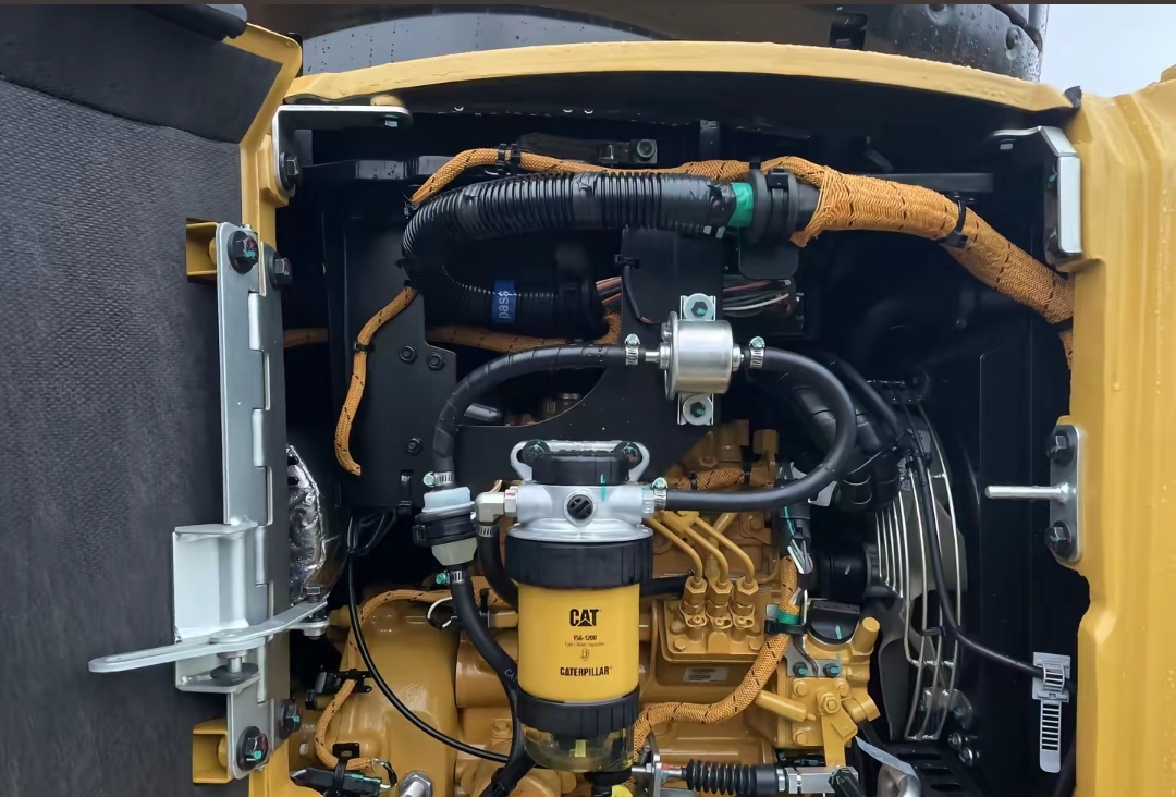 2026 0H Earthmoving Machinery Caterpillar 303CR