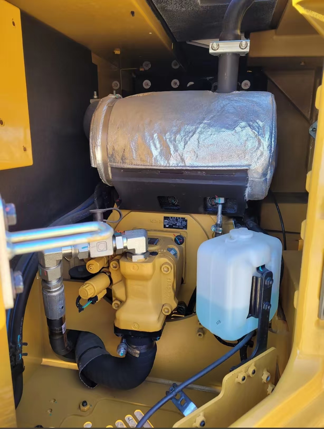 2026 0H Earthmoving Machinery Caterpillar 307.5