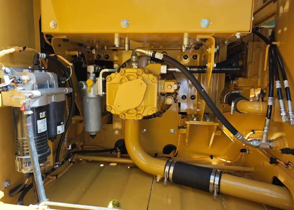 2026 0H Earthmoving Machinery Caterpillar 320GX