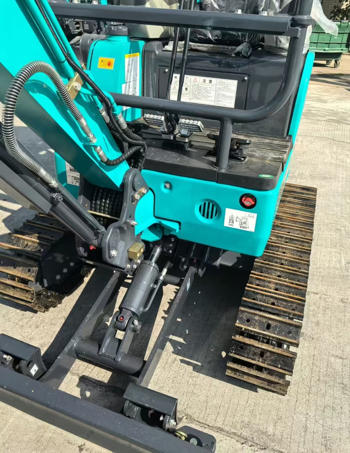 2026 0H Earthmoving Machinery SUNWARD SWE18UF