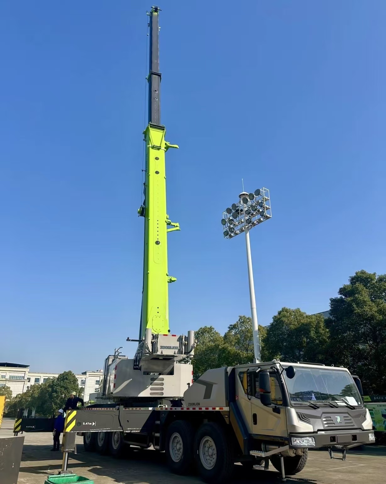 2026 0H Crane Machinery Zoomlion ZAT1300VS7