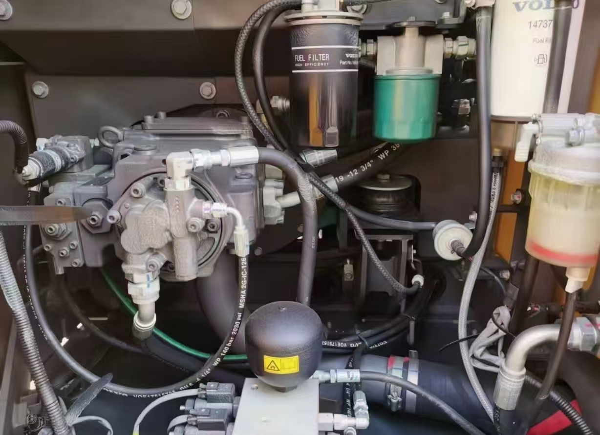 2026 0H Excavator Volvo EC130