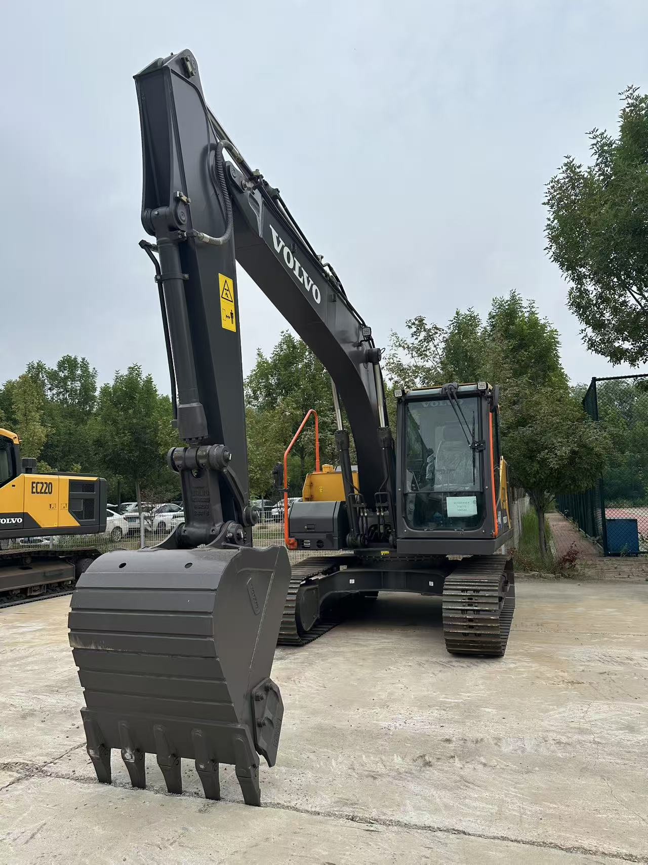 2026 0H Excavator Volvo EC130
