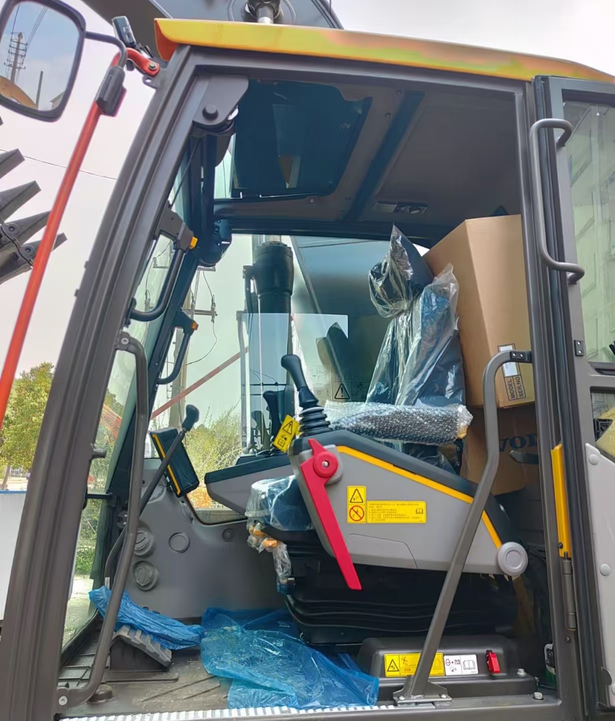 2026 0H Excavator Volvo EC200