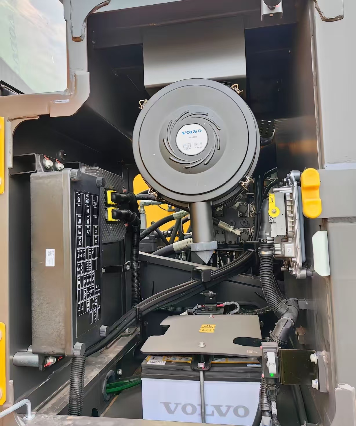 2026 0H Excavator Volvo EC200