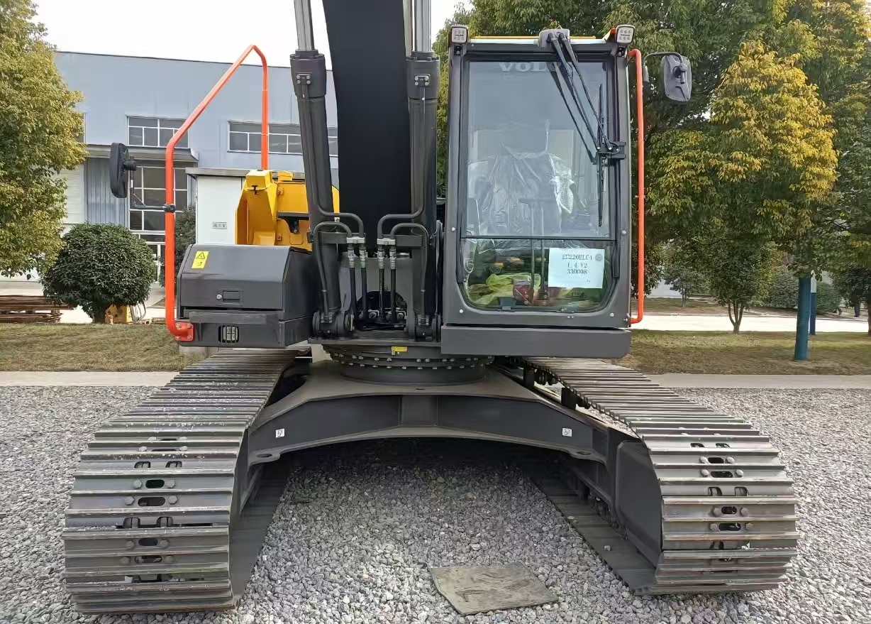 2026 0H Excavator Volvo EC220