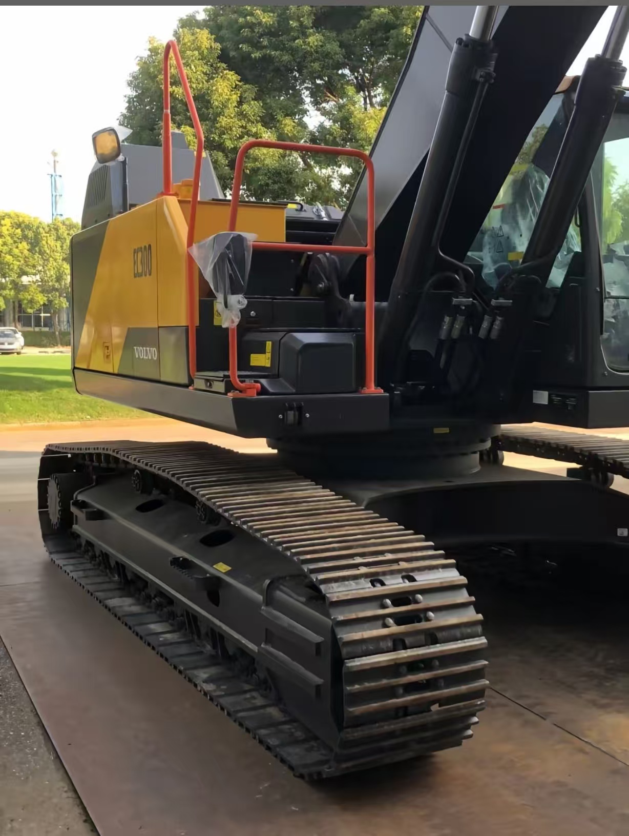 2026 0H Excavator Volvo EC300
