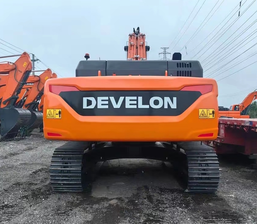 2026 0H Excavator Develon DX360LCA