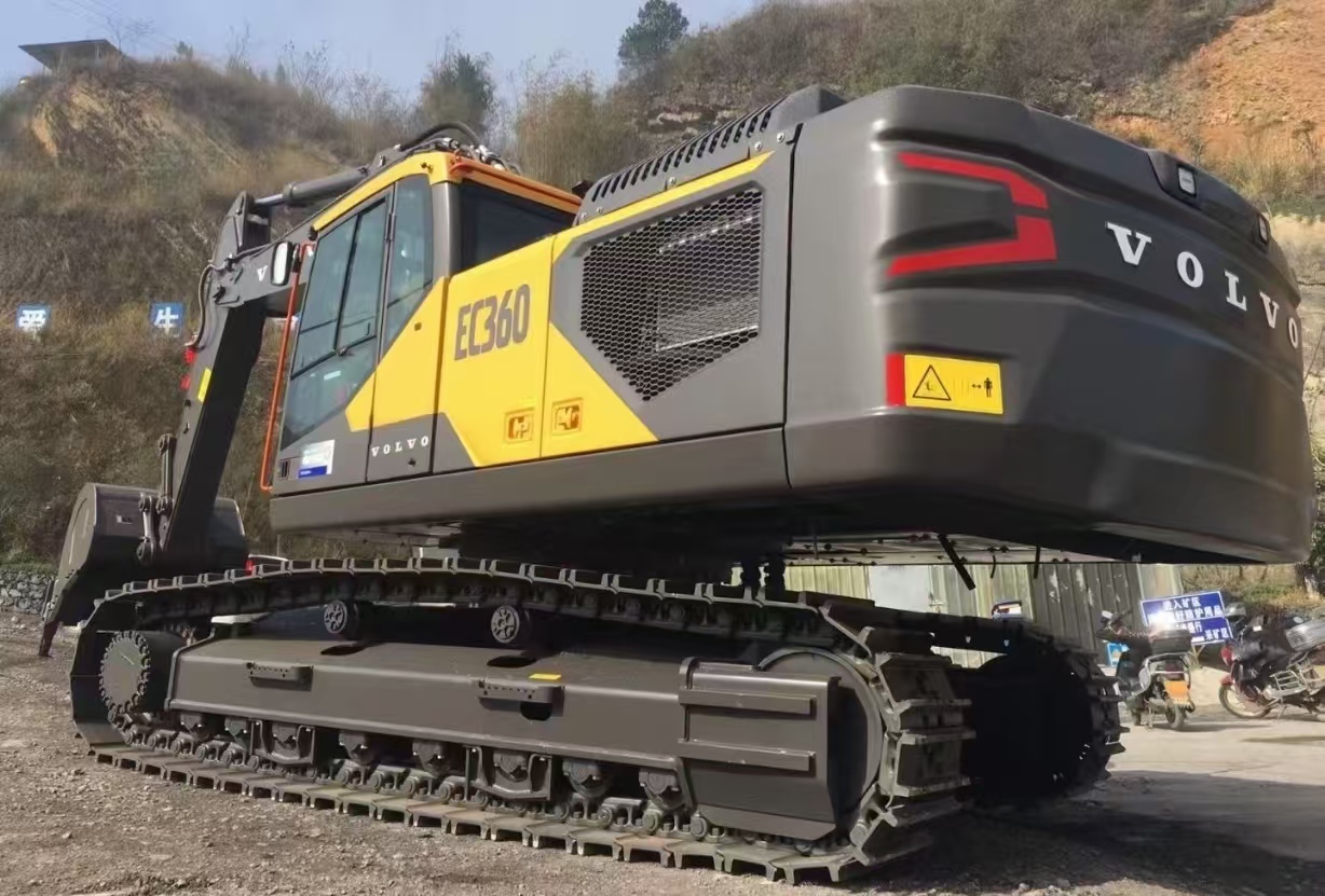 2026 0H Excavator Volvo EC360