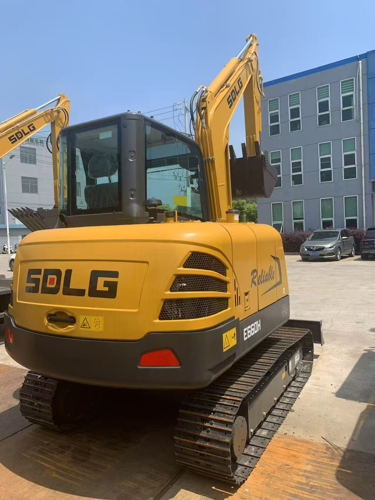 2026 0H Excavator SDLG E660H