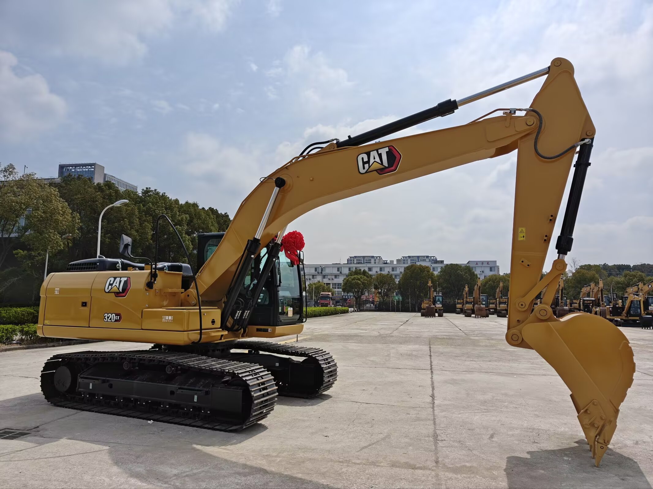 2026 0H Earthmoving Machinery Caterpillar 320GX