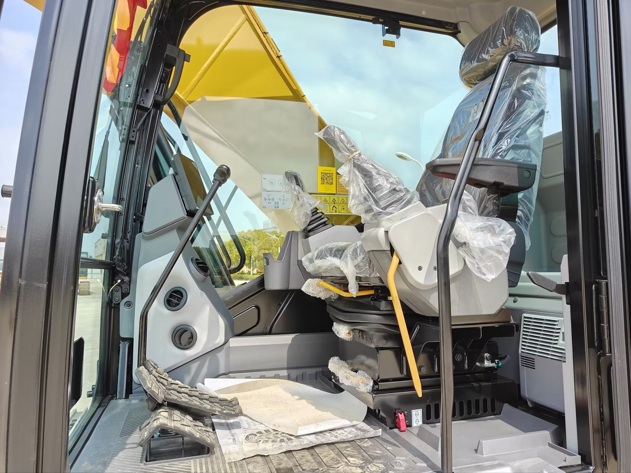 2026 0H Earthmoving Machinery Caterpillar 320GX