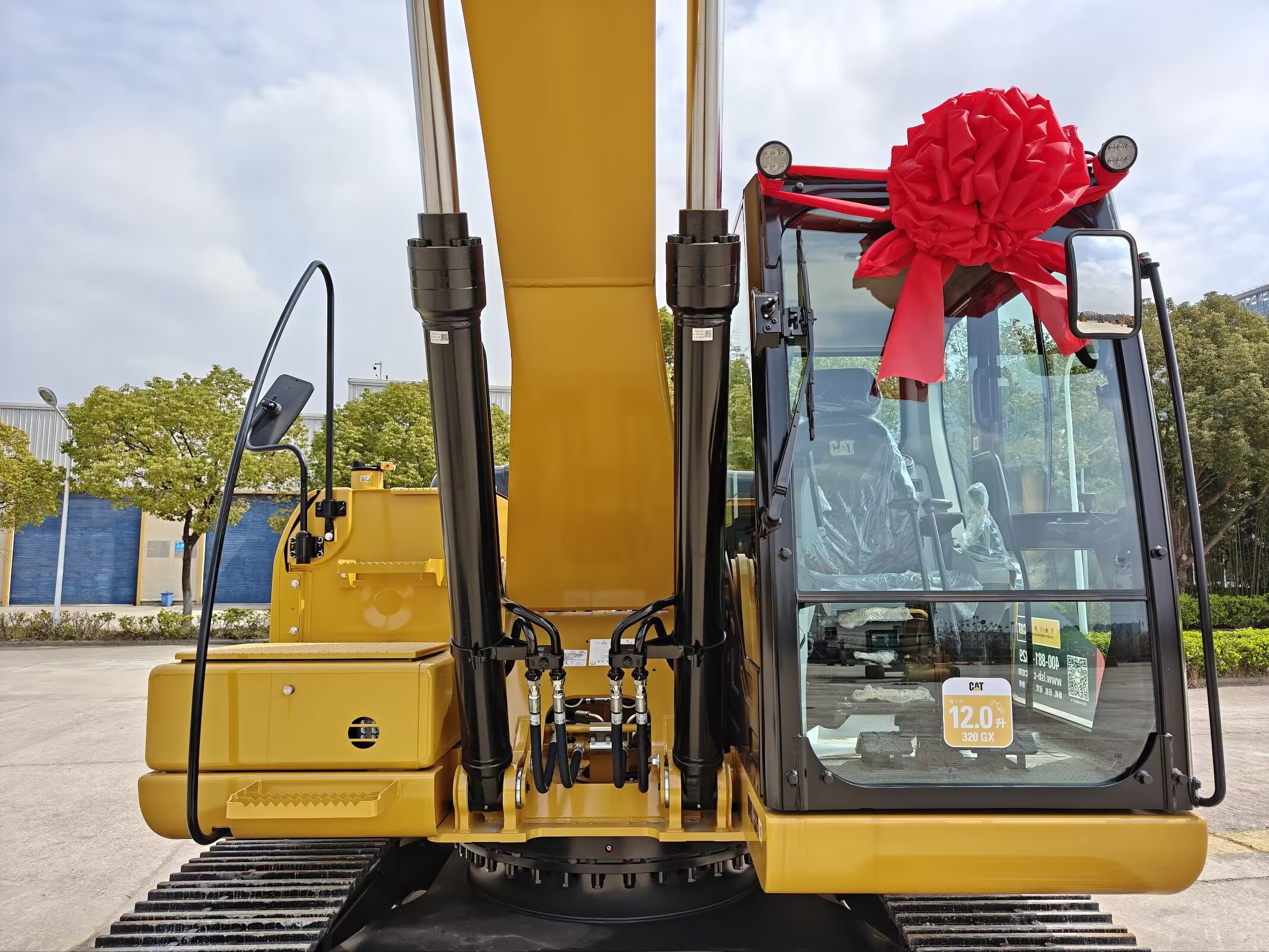 2026 0H Earthmoving Machinery Caterpillar 320GX