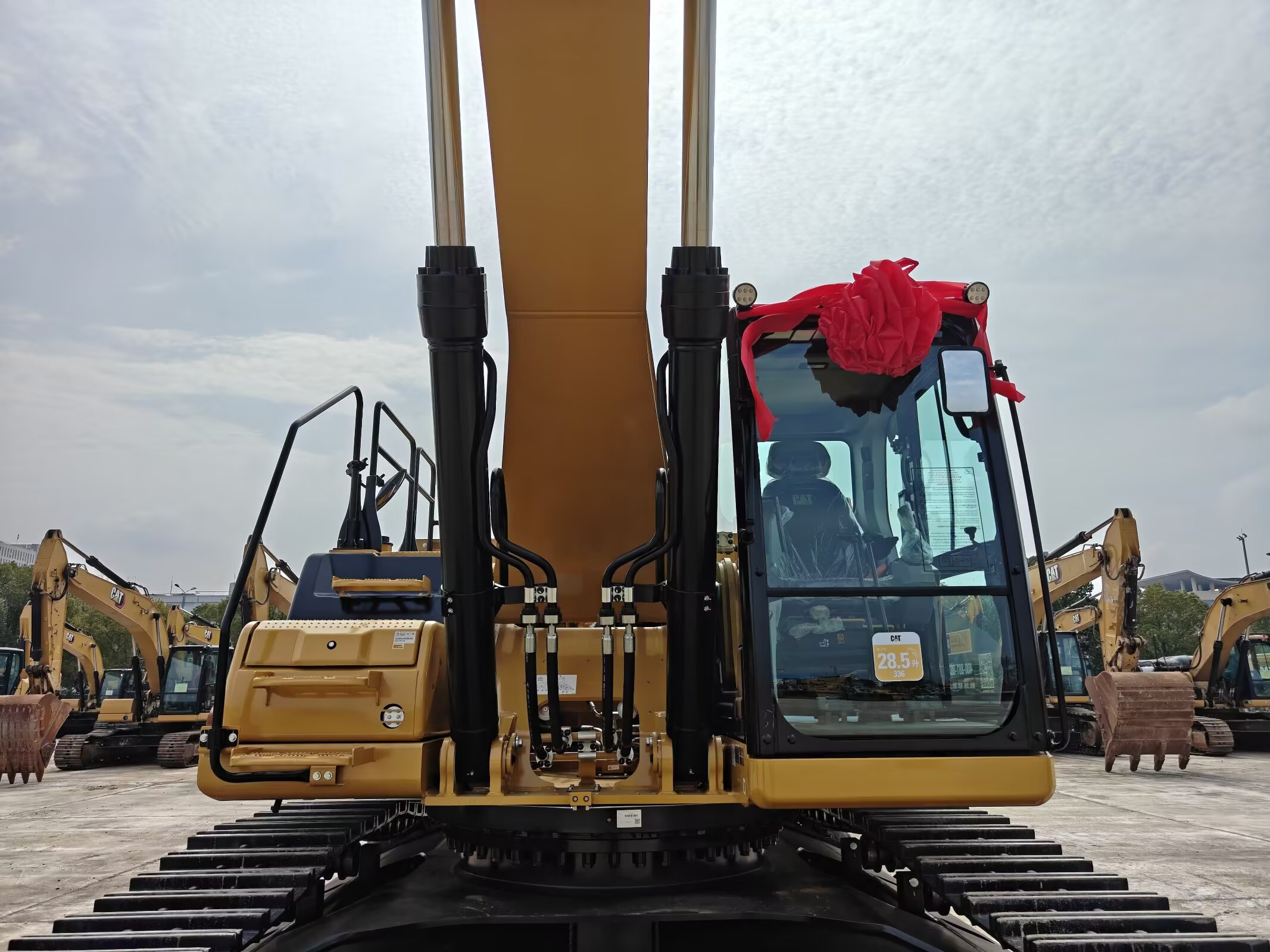 2026 0H Earthmoving Machinery Caterpillar 336