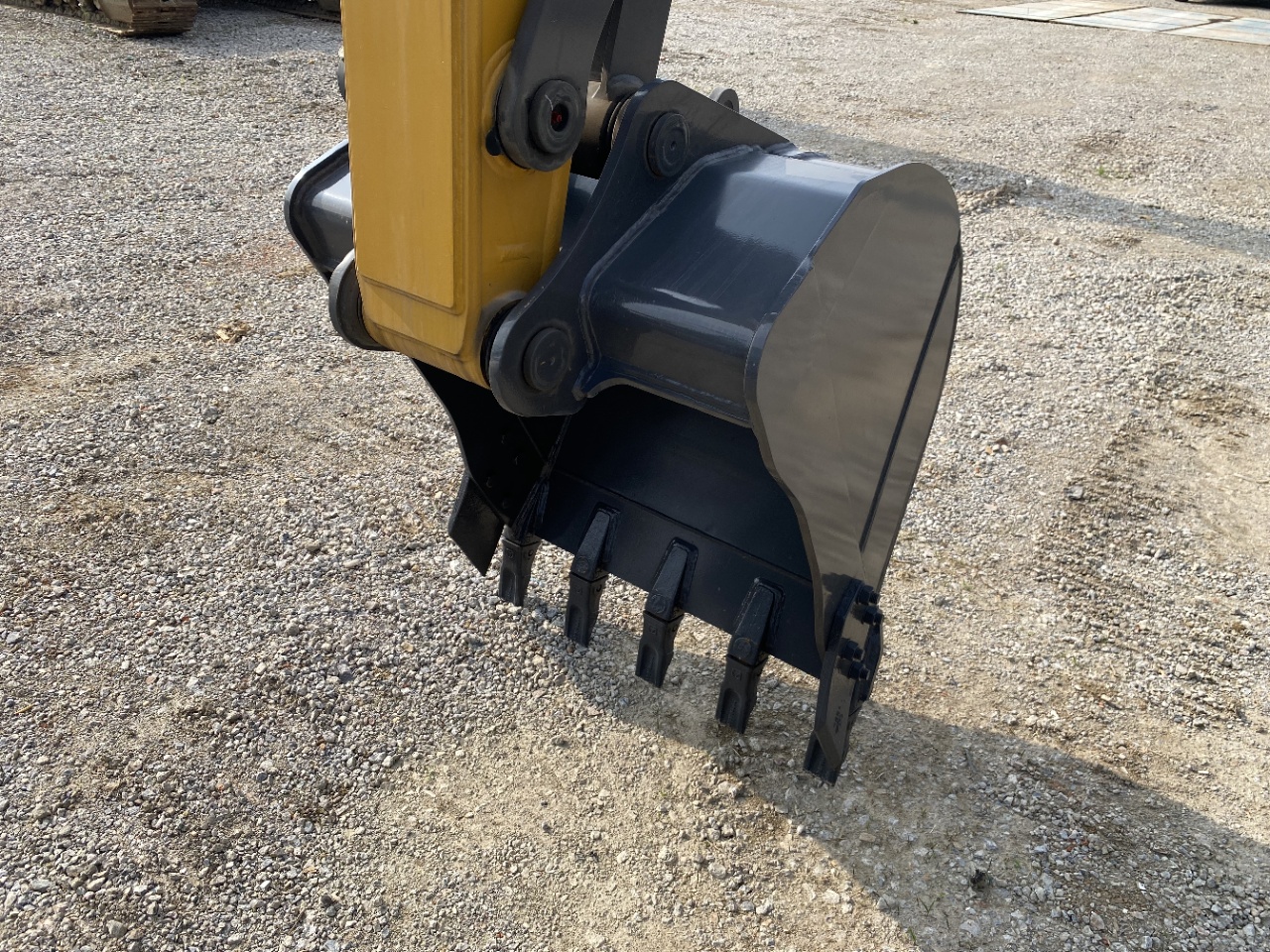 2024 13H Excavator XCMG XE105GA