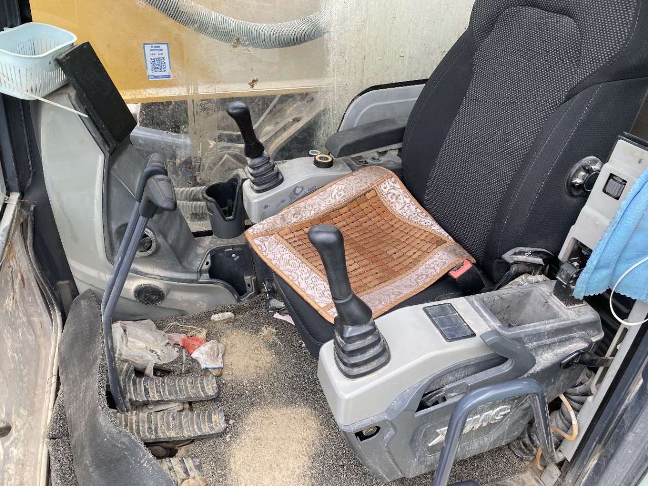 2022 4942H Excavator XCMG XE690DK
