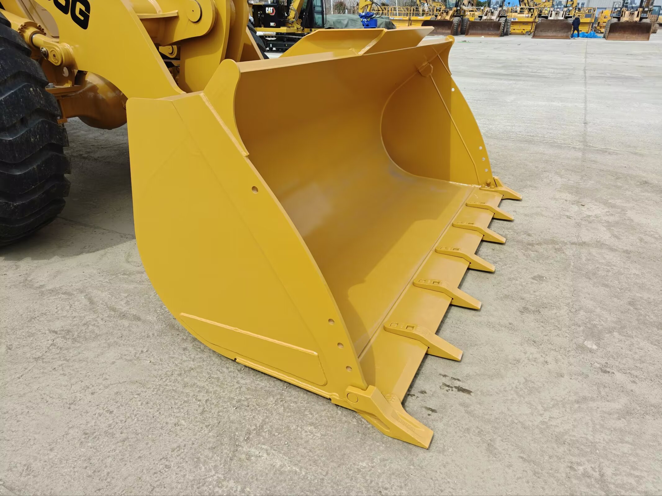 2026 0H Loader SEM 655G
