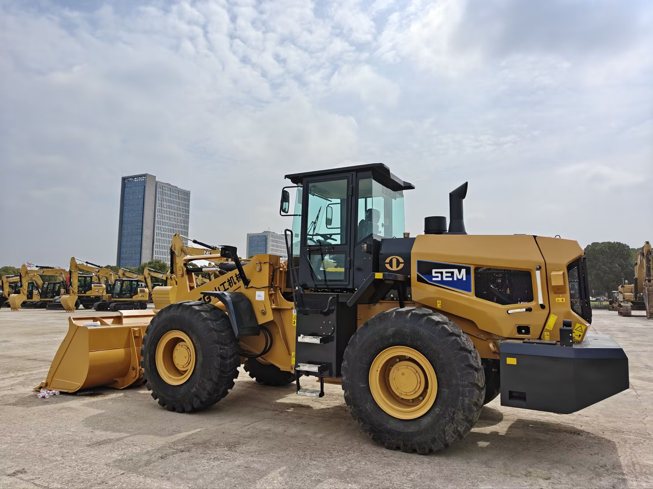 2026 0H Loader SEM 655G