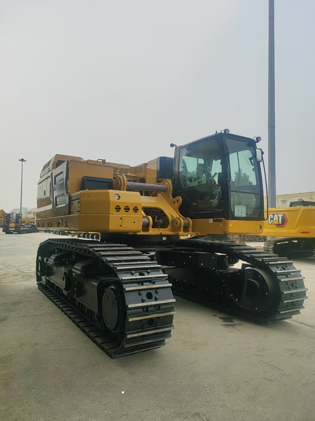 2026 0H Excavator Caterpillar CAT374