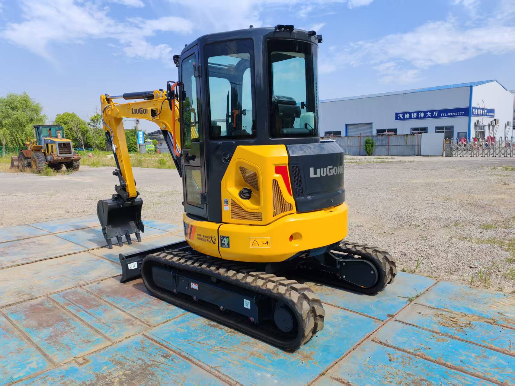 2026 0H Mini excavator LIUGONG 9035F