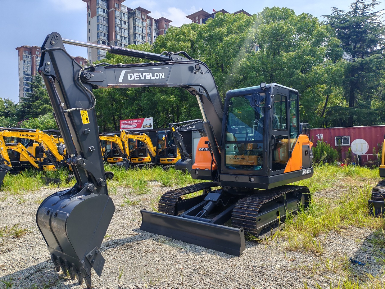 2026 0H Mini excavator Develon DX80D-10