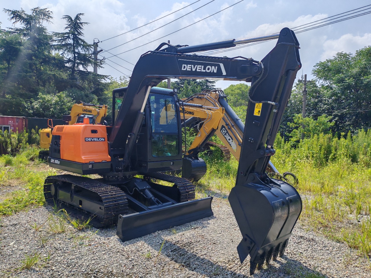 2026 0H Mini excavator Develon DX80D-10