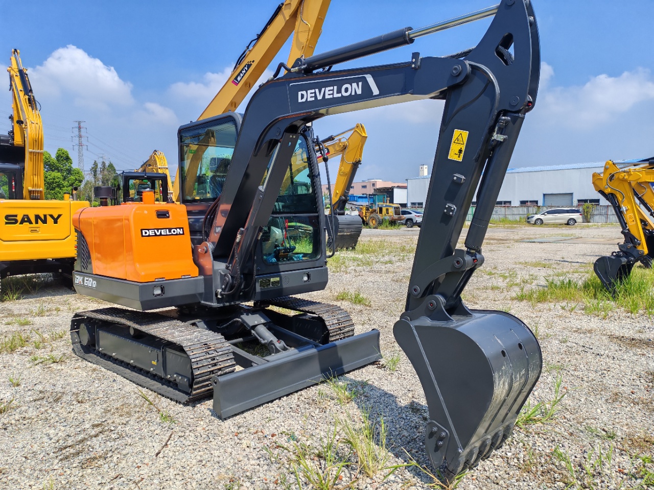 2026 0H Mini excavator Develon DX60D-10